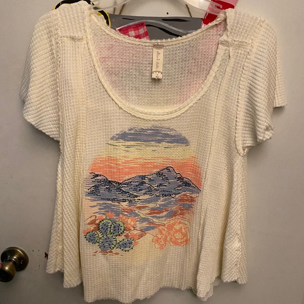 Boho style short sleeve tee